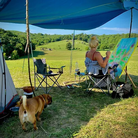 Dharma Horse Shelter & Farmping Camping