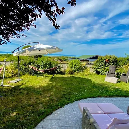 Dharma Horse Shelter & Farmping Kamp alanı Siofok